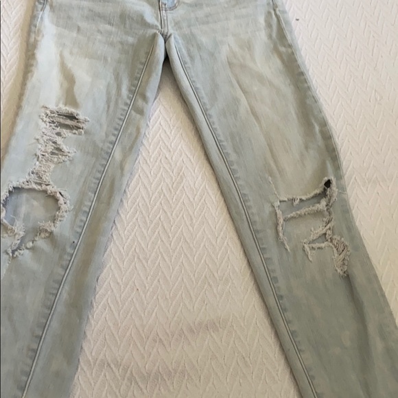 American Eagle Ripped Jeggings - Picture 2 of 5